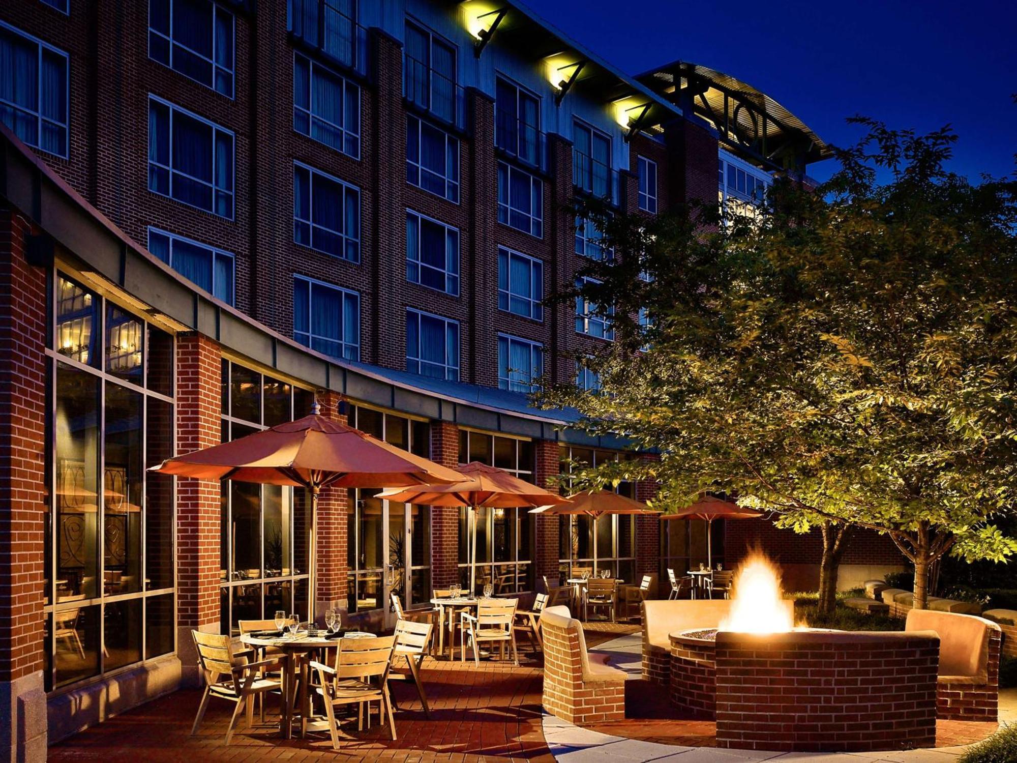 The Chattanoogan Hotel, Curio Collection By Hilton Kültér fotó